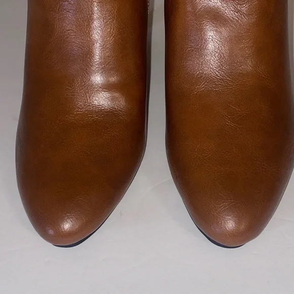 Life Stride Brown Wide Calf Heeled Boots - Picture 4 of 9